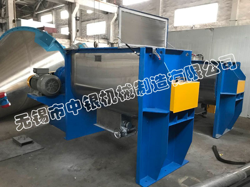 一臺1000L、一臺1300L螺帶混合機(jī)發(fā)往也門